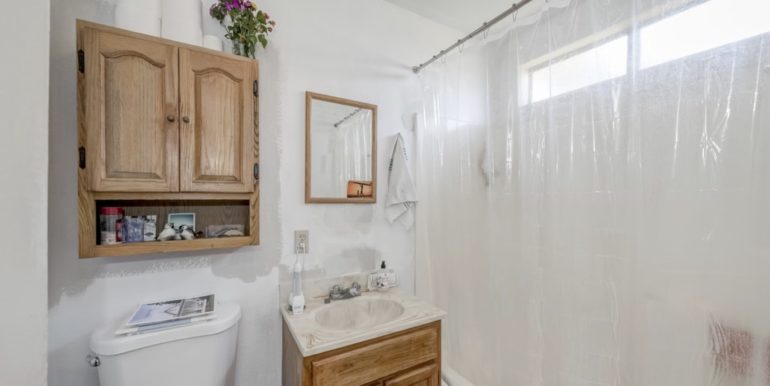 Workman 3 Bathroom
