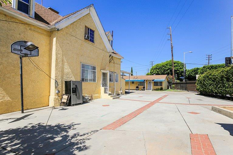 Great Deal Alert – Triplex in Glassell Park