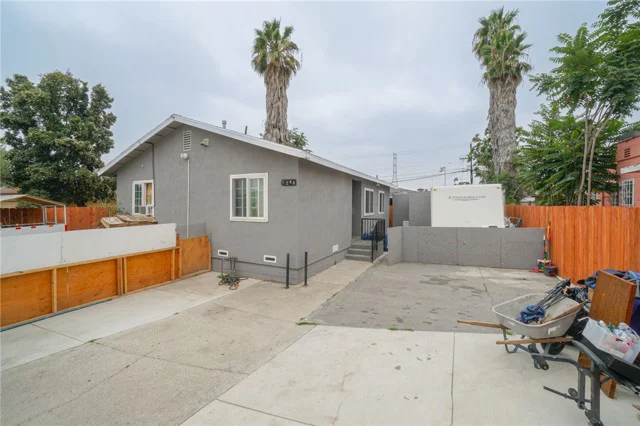 Just Sold – $1,040,000 – 1246 W 96th St Los Angeles CA 90044