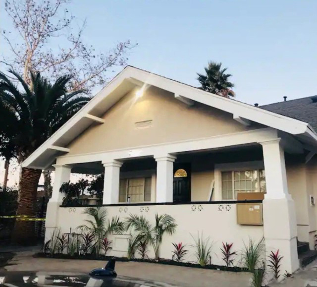 Great Deal Alert – 5 units – Silver Lake