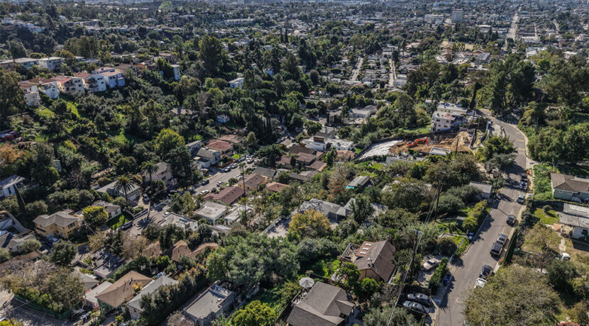 gda_0001_54-web-or-mls-2020 Baxter St_aerial_MEDIA360VR-15