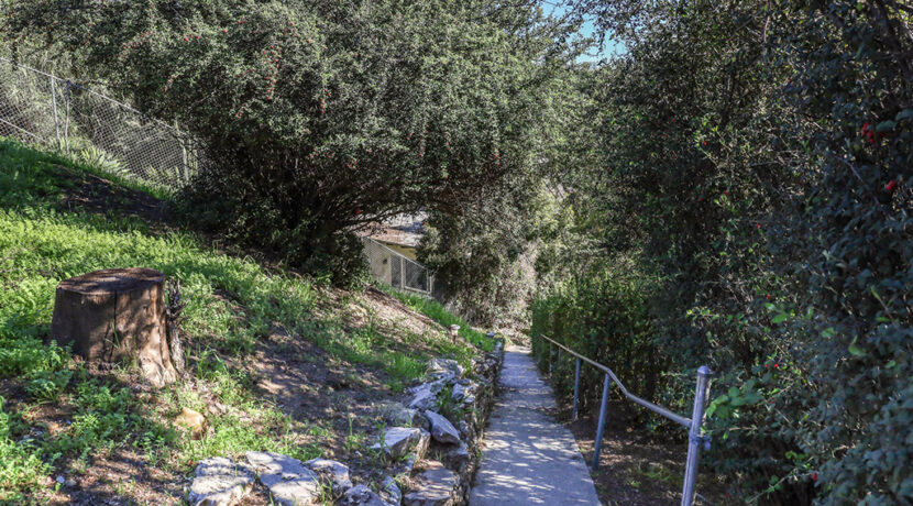 gda_0008_31-web-or-mls-2020 Baxter St_MEDIA360VR-31