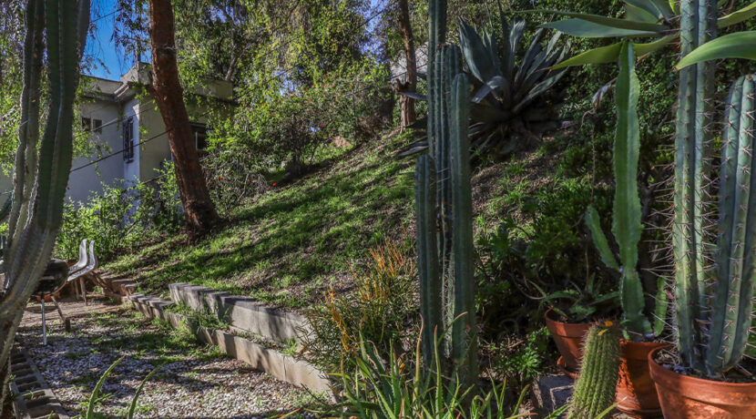 gda_0009_30-web-or-mls-2020 Baxter St_MEDIA360VR-30