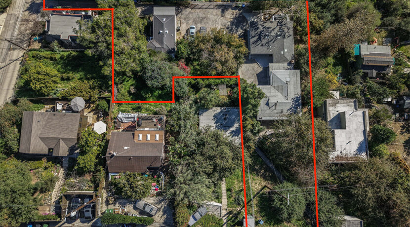 gda_0019_68-web-or-mls-2020 Baxter St_aerial_MEDIA360VR-18 copy